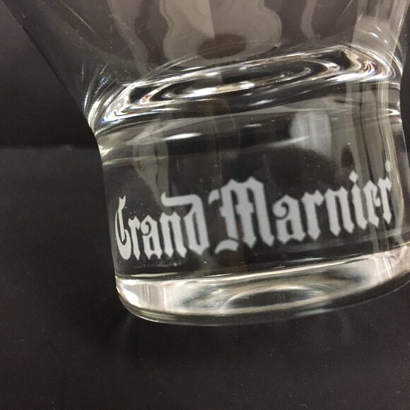 Grand Marnier Martini Liquor Cocktail Glass Etched Base Logo 3.5" - Picture 2 of 6